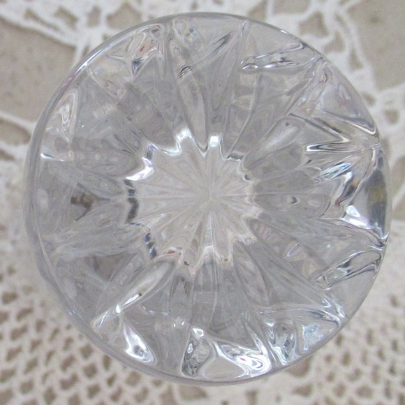 "The Lenox Crystal Star" Lead Crystal Vase - Picture 4 of 7